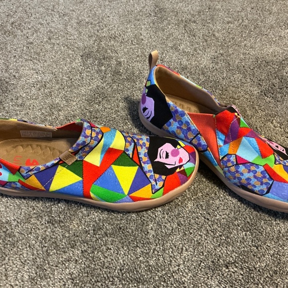 UIN Women's Toledo Slip on shoes. Women's Size 7.5 - Picture 3 of 15